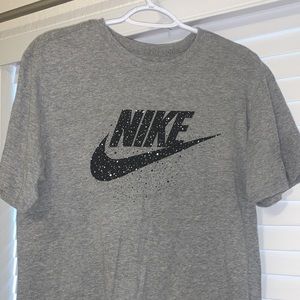 Nike tshirt